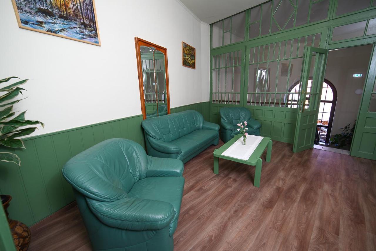 Kisfaludy Vendeghaz -Suemeg- Dış mekan fotoğraf